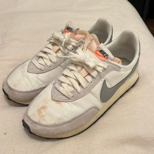 nike sneakers